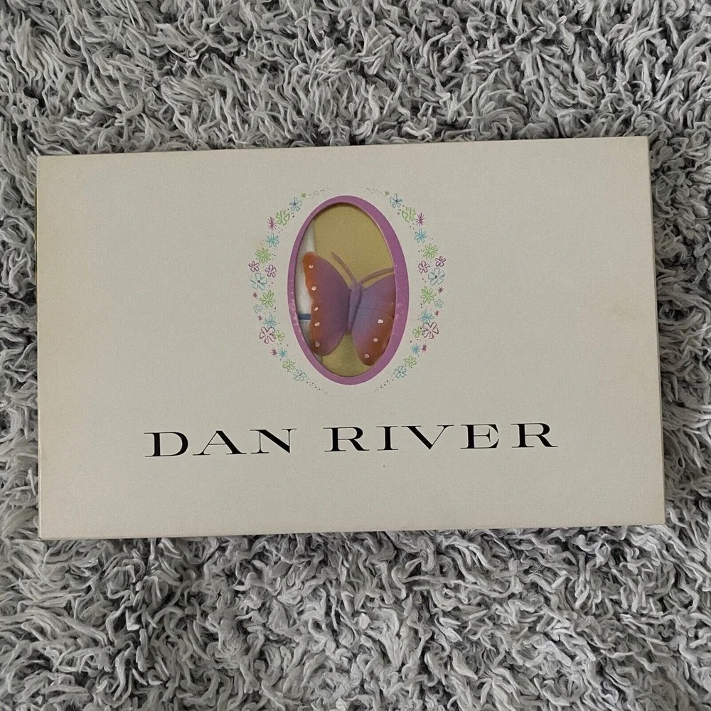 Vintage Dan River Fine Muslin Cotton Pillow Cases New- Only Top Lid Opened (NOS)